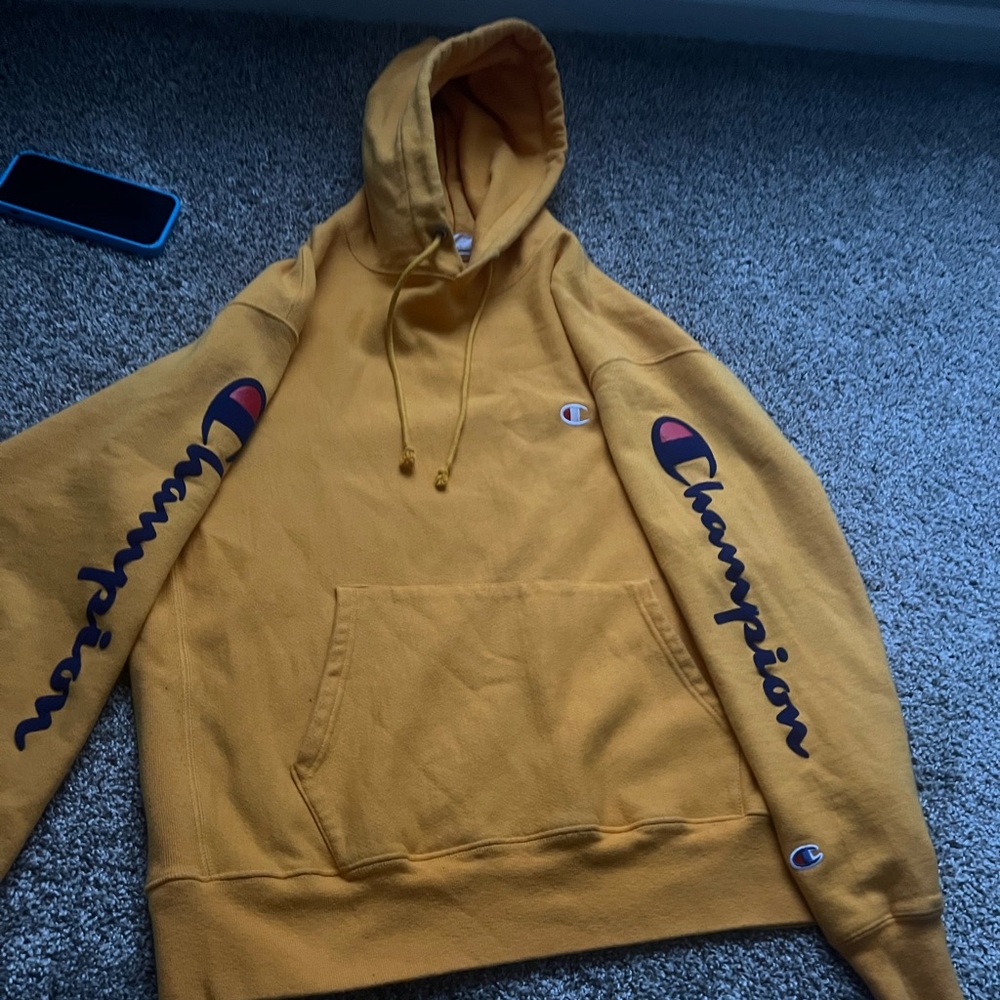 Champion hoodie size XL
